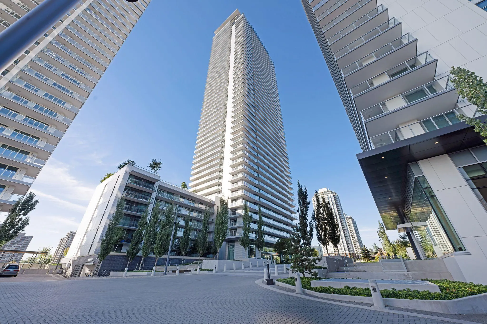 2408 3809 Evergreen Place
