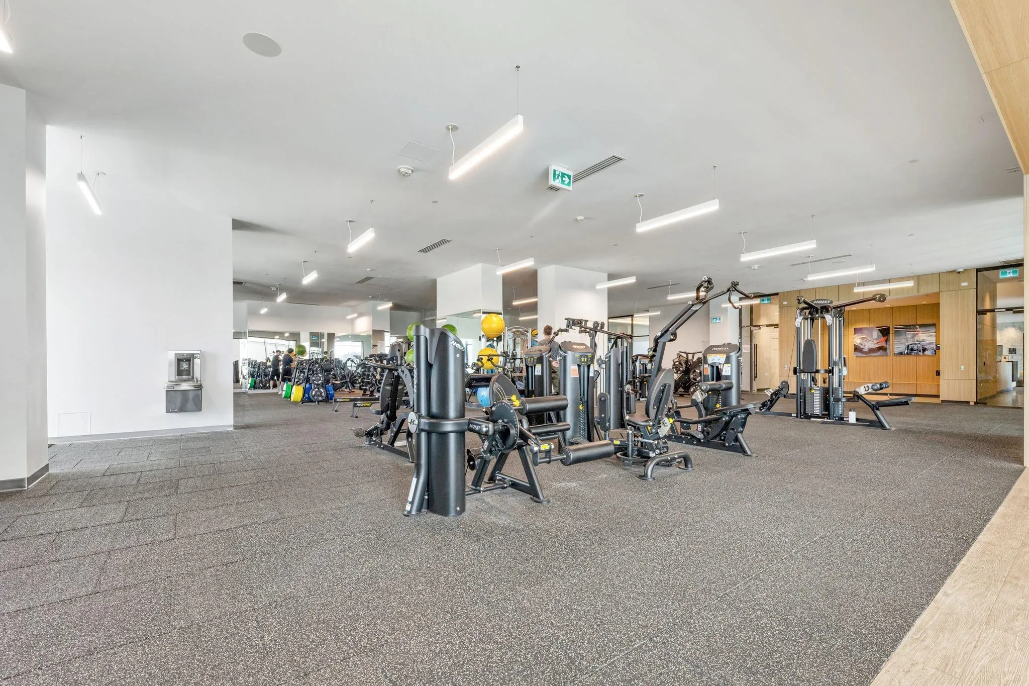 2408 3809 Evergreen Place