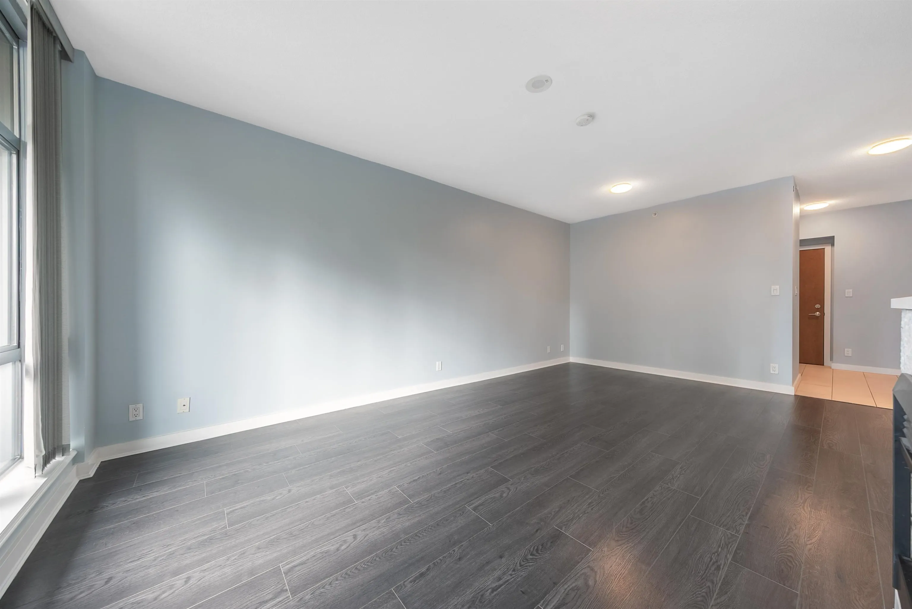 1007 280 Ross Drive
