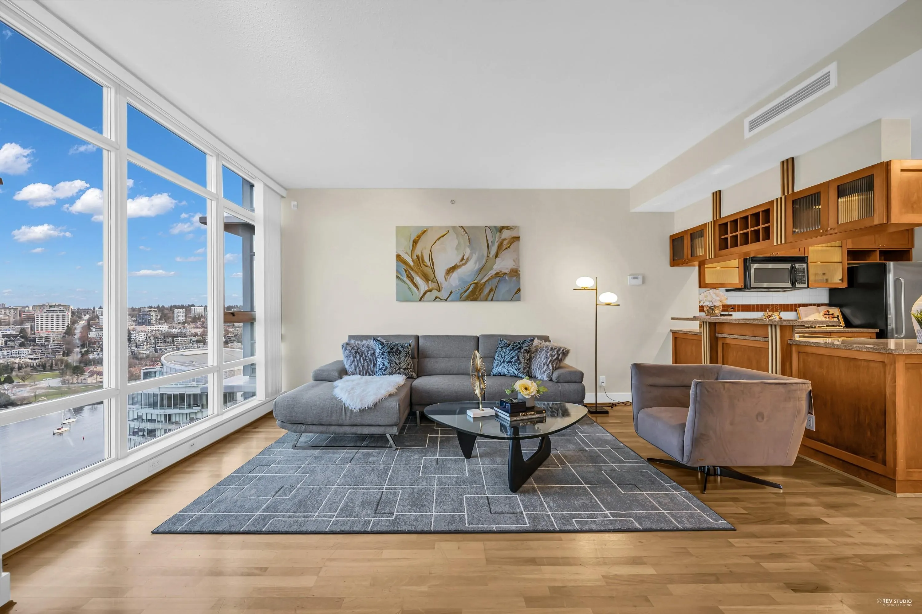 2802 1483 Homer Street