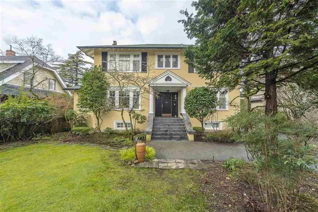 4XXX Beverly Crescent
