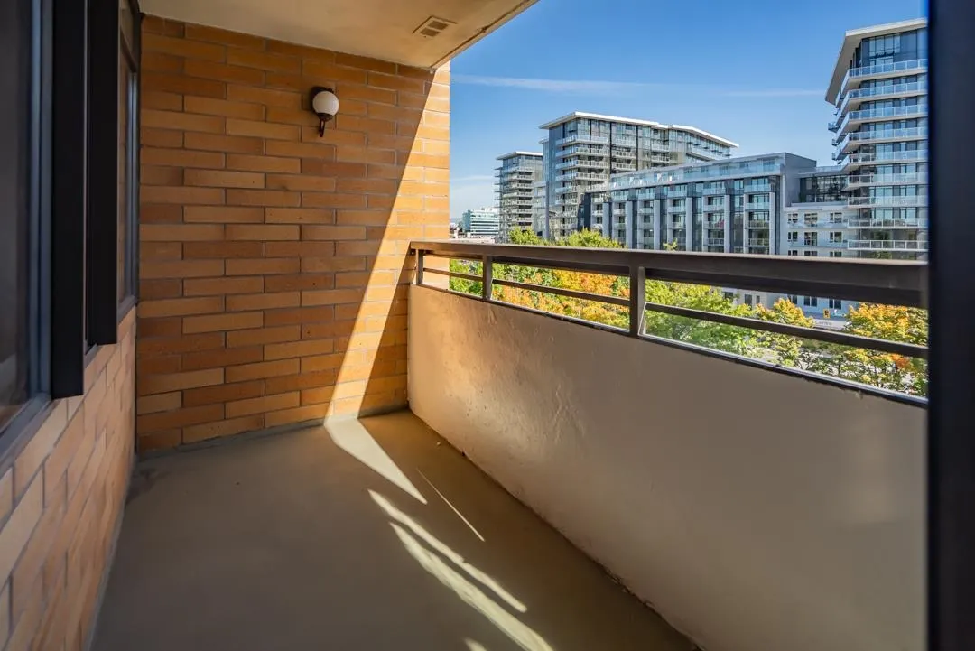 701 6631 Minoru Boulevard