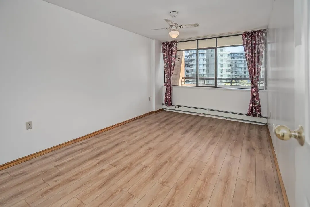 701 6631 Minoru Boulevard