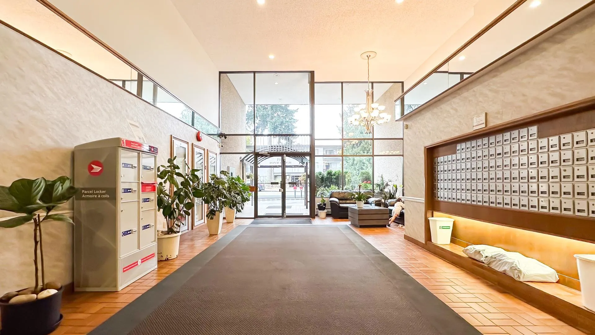 502 6595 Willingdon Avenue