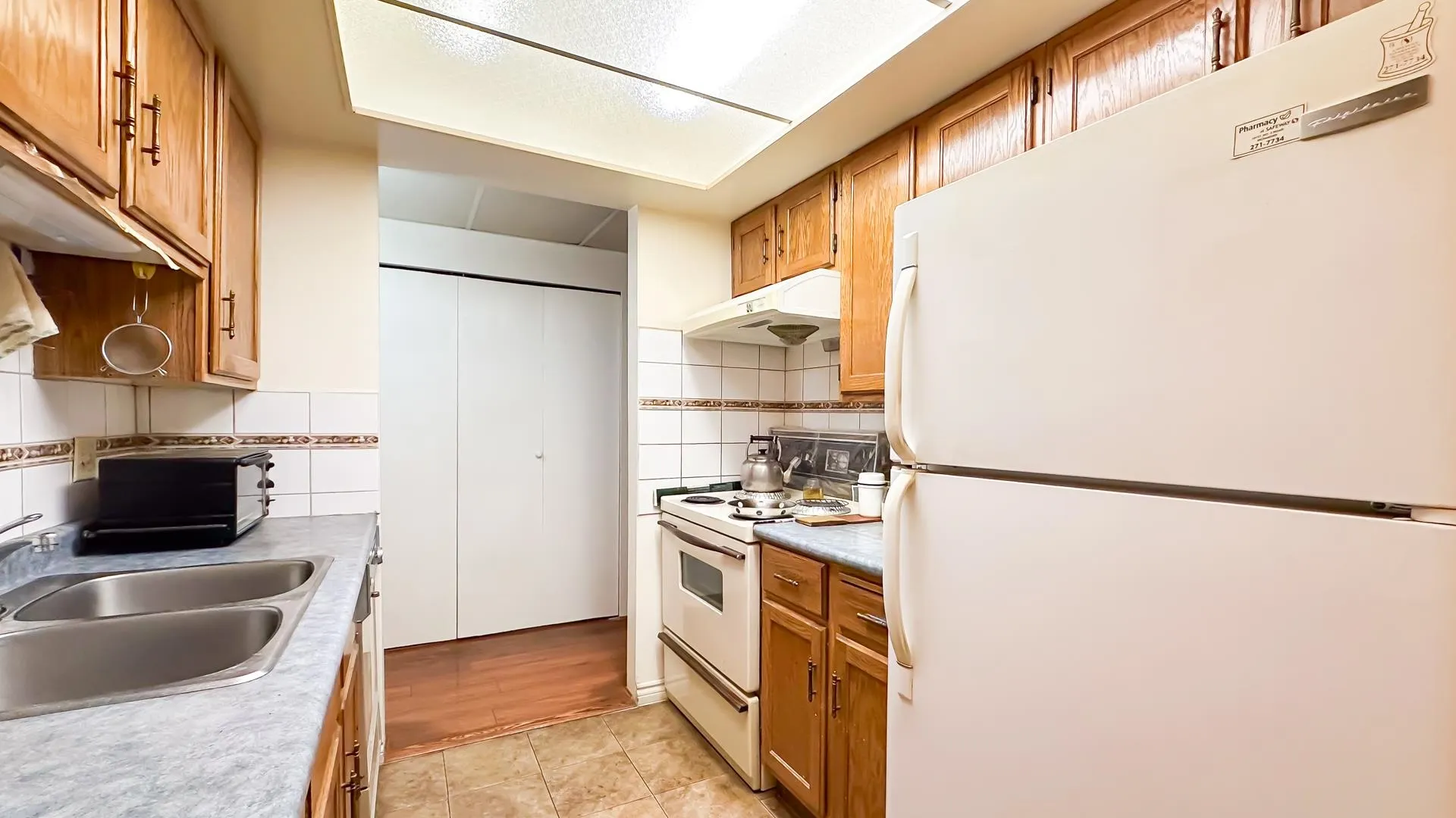 502 6595 Willingdon Avenue