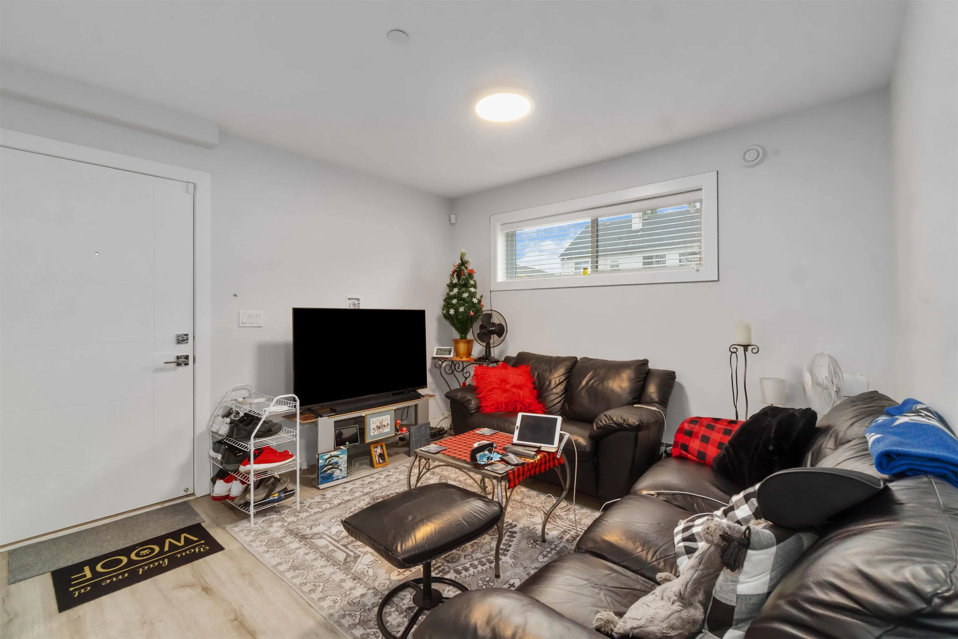 2577 Parker Street