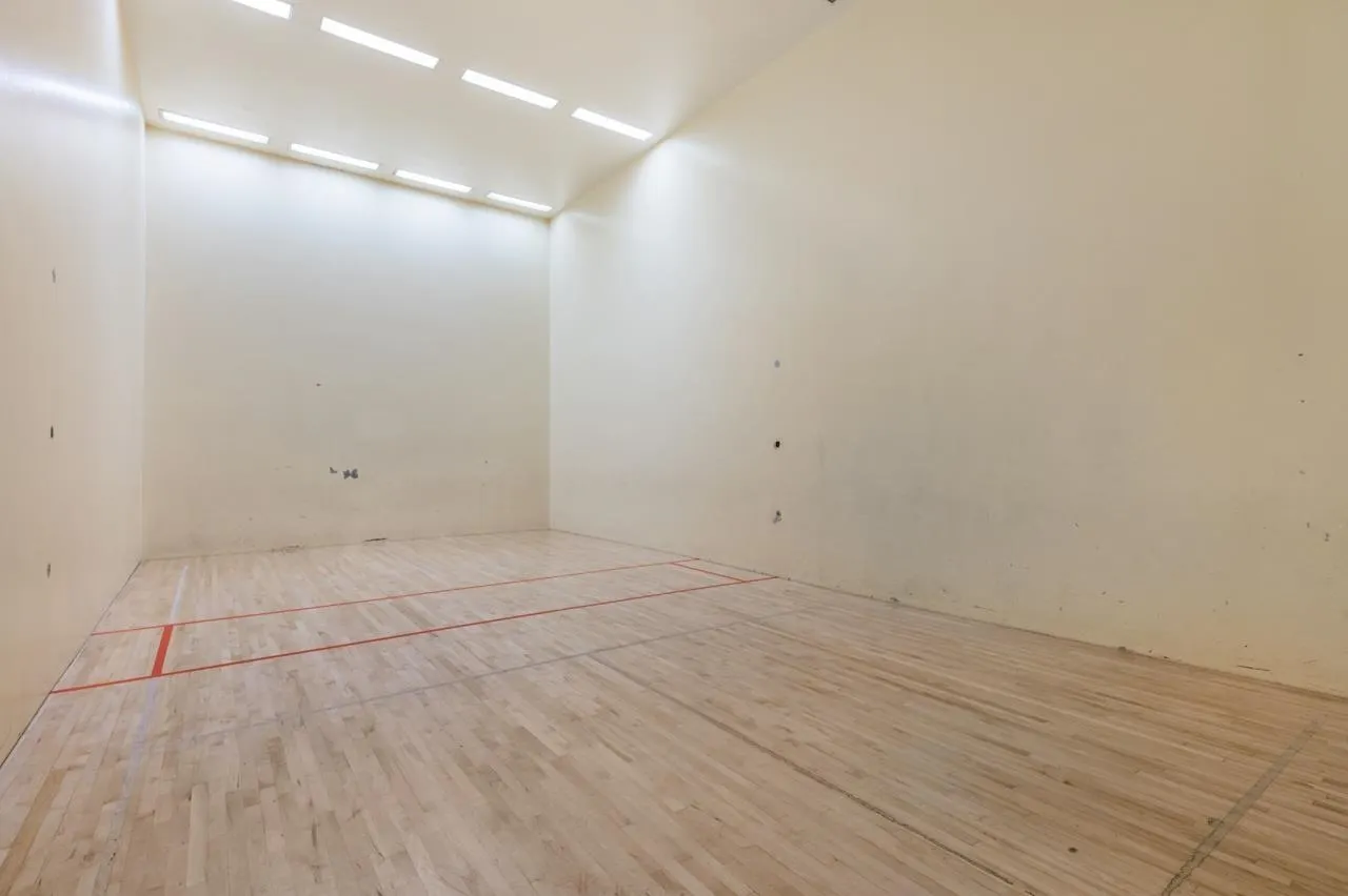 505 6595 Willingdon Avenue