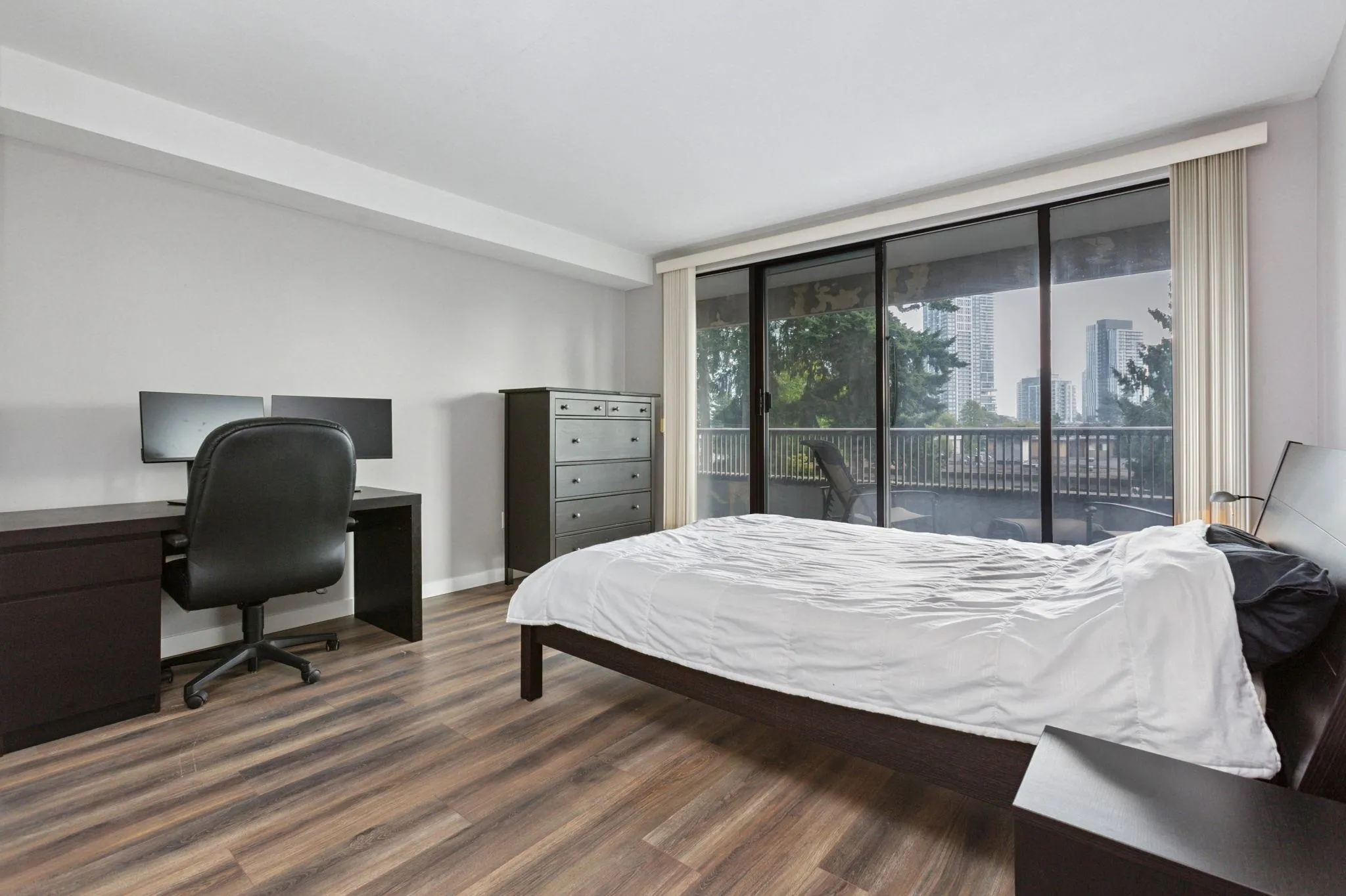 505 6595 Willingdon Avenue