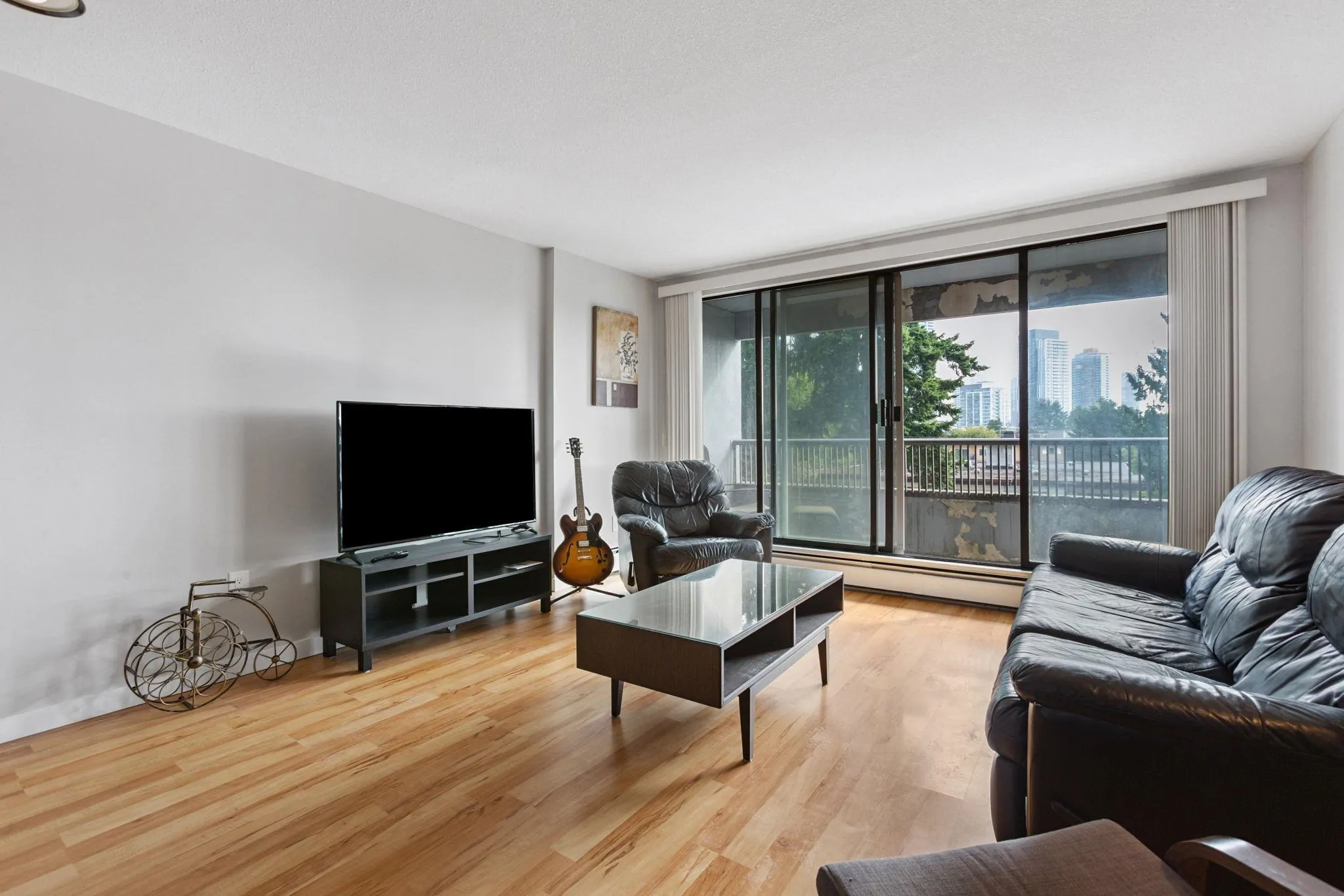 505 6595 Willingdon Avenue