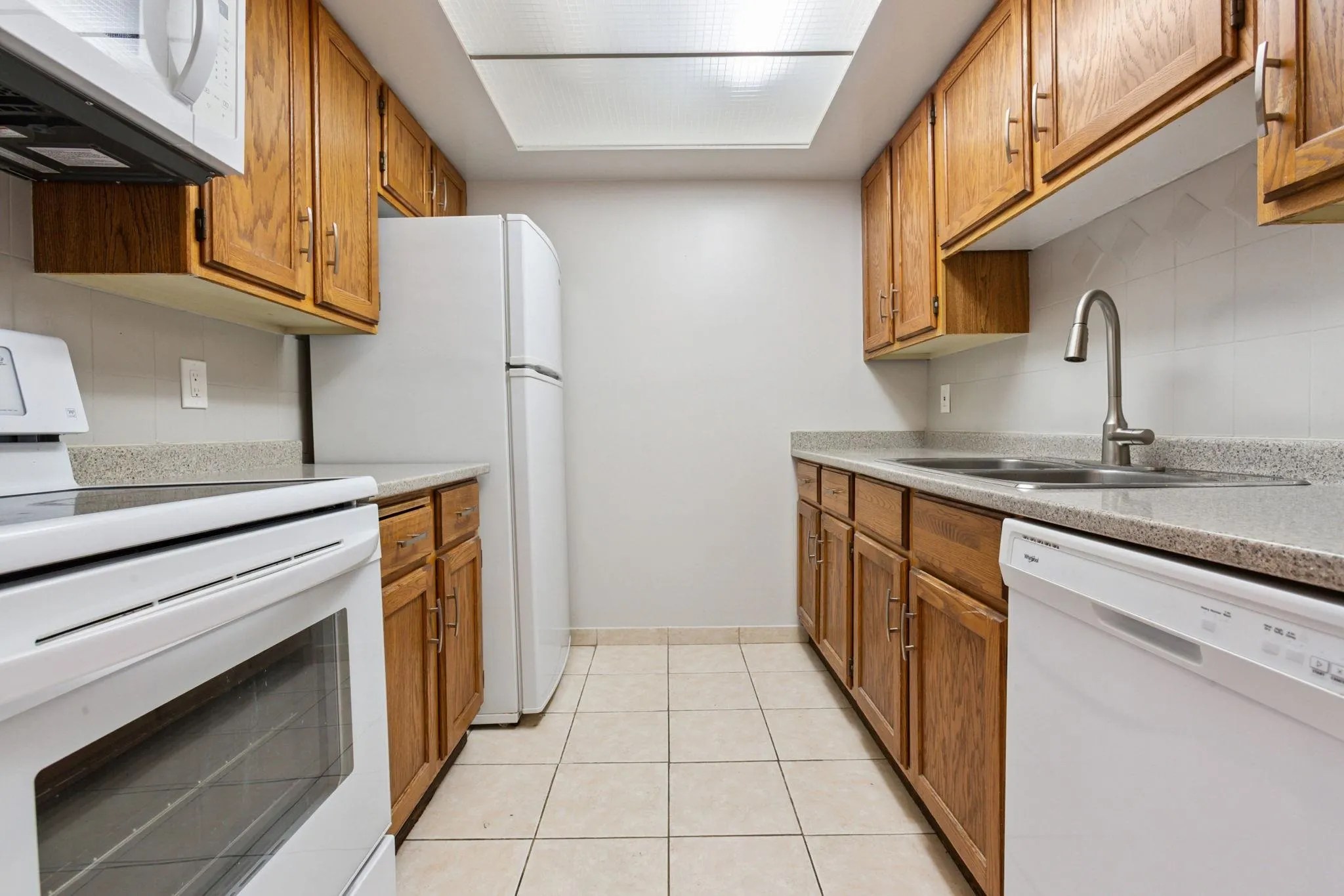 505 6595 Willingdon Avenue