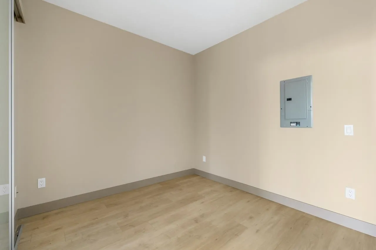501 9009 Cornerstone Mews