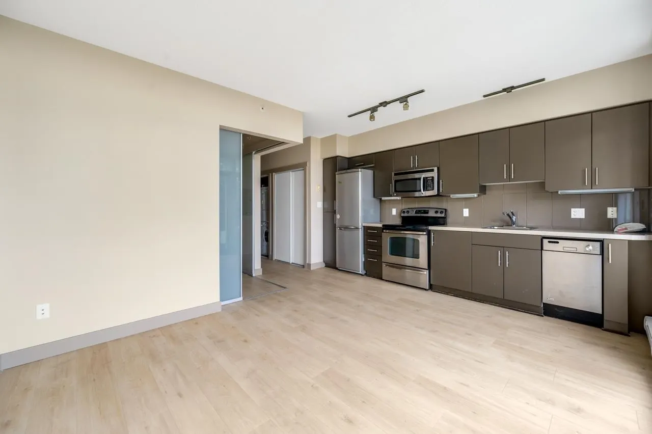 501 9009 Cornerstone Mews