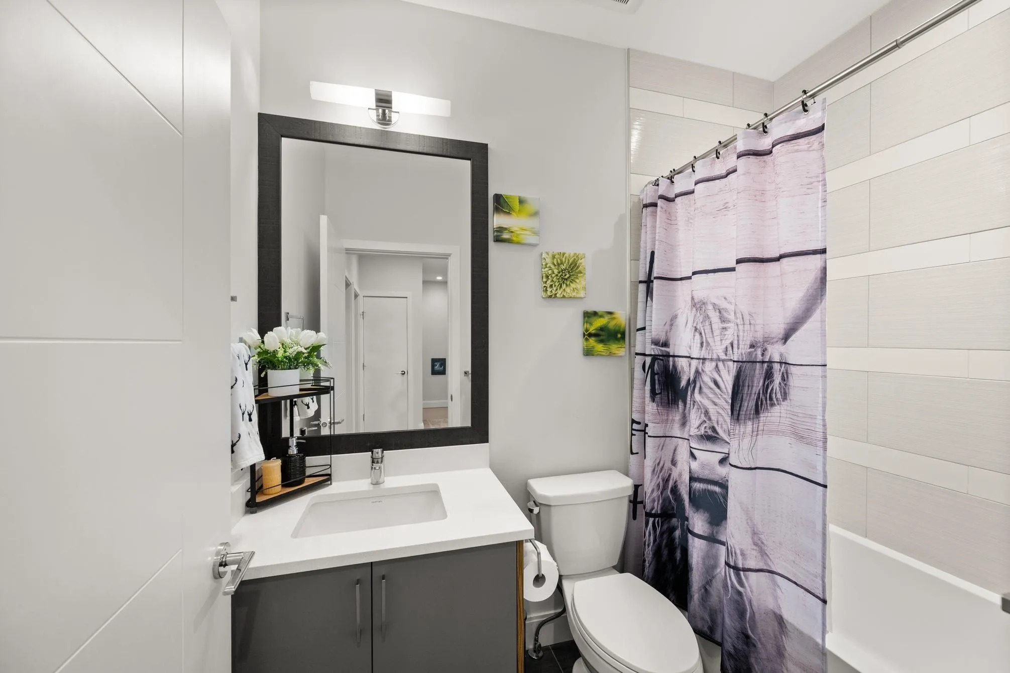 22 33209 Cherry Avenue