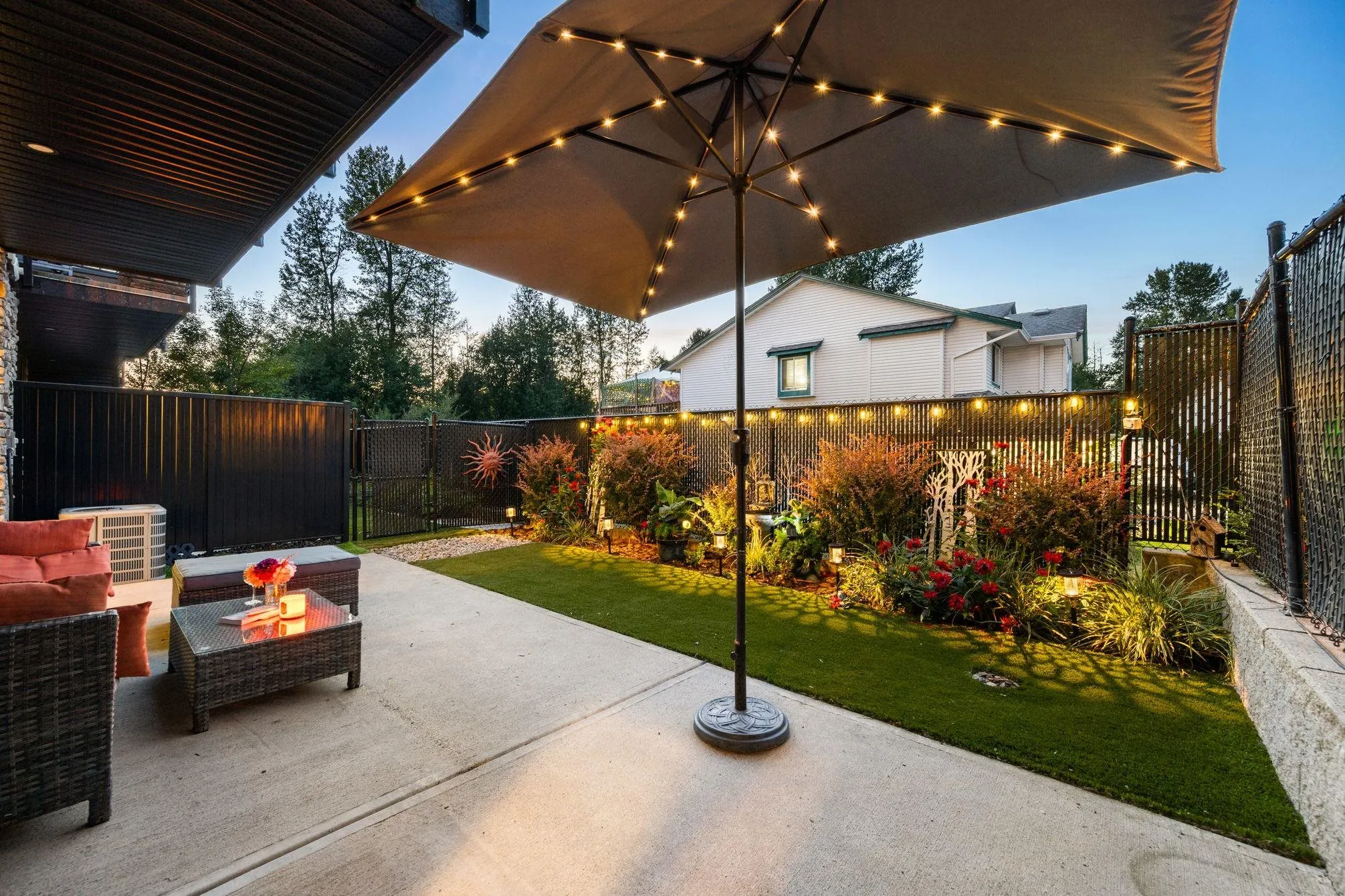 22 33209 Cherry Avenue