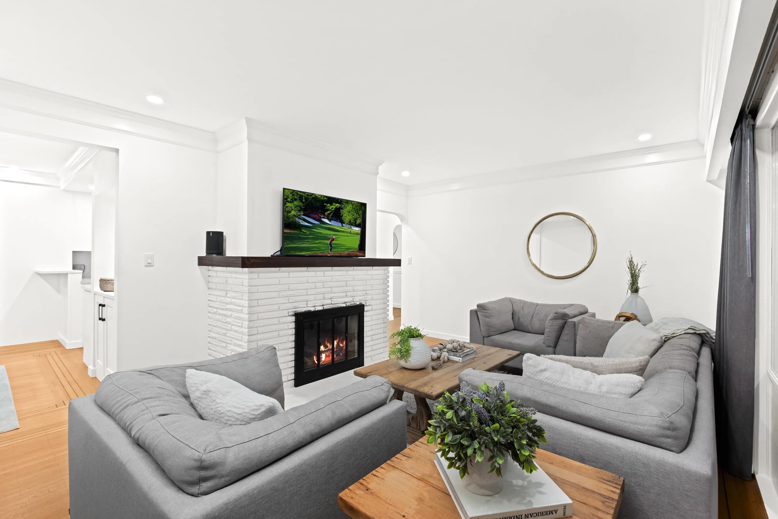 4123 Virginia Crescent