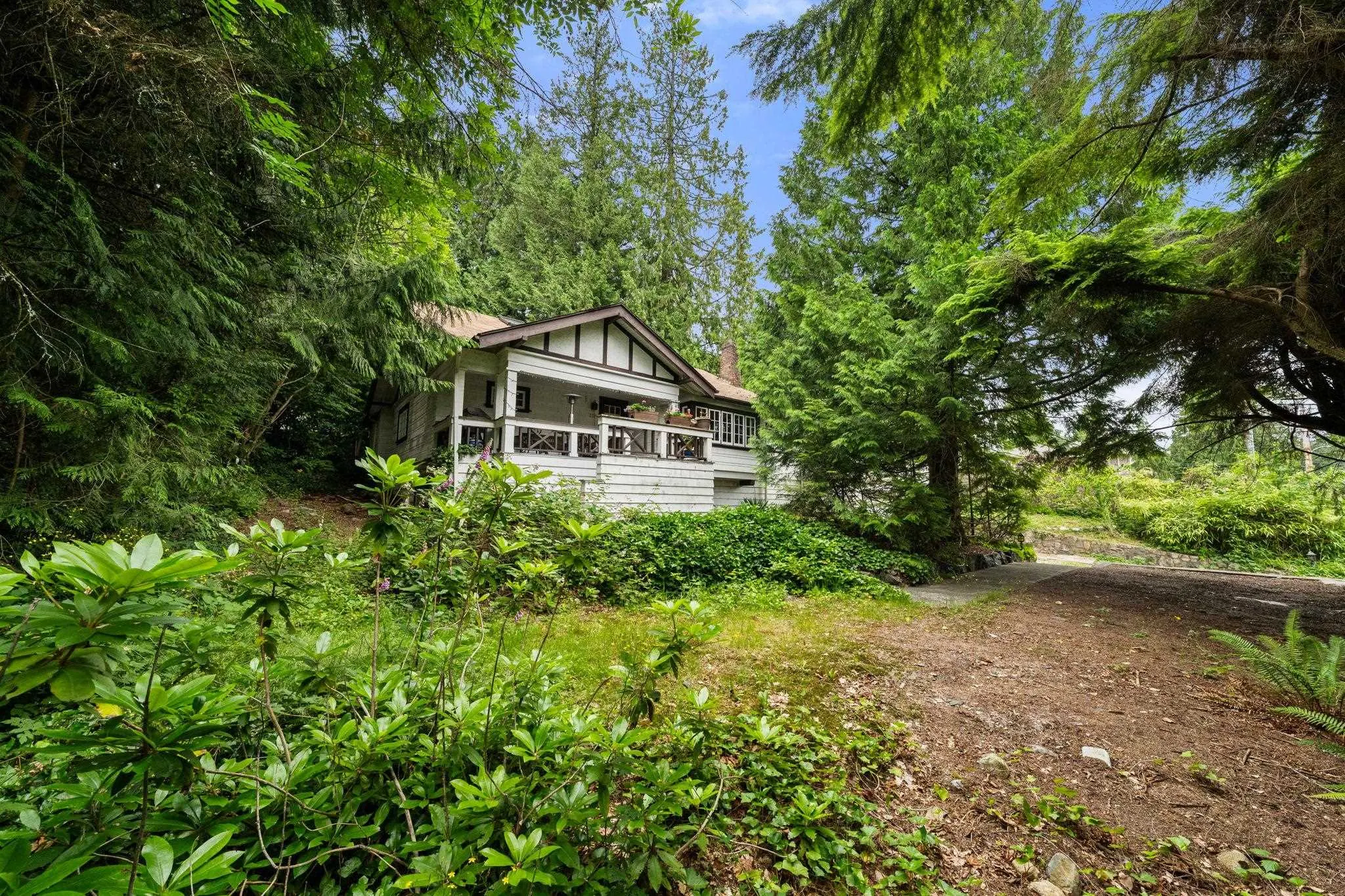 338 E Osborne Road