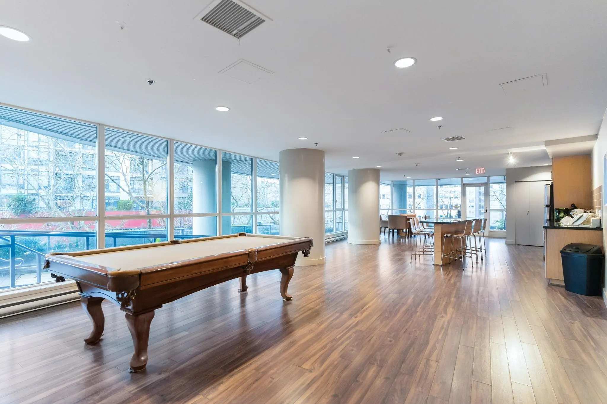 2901 1189 Melville Street