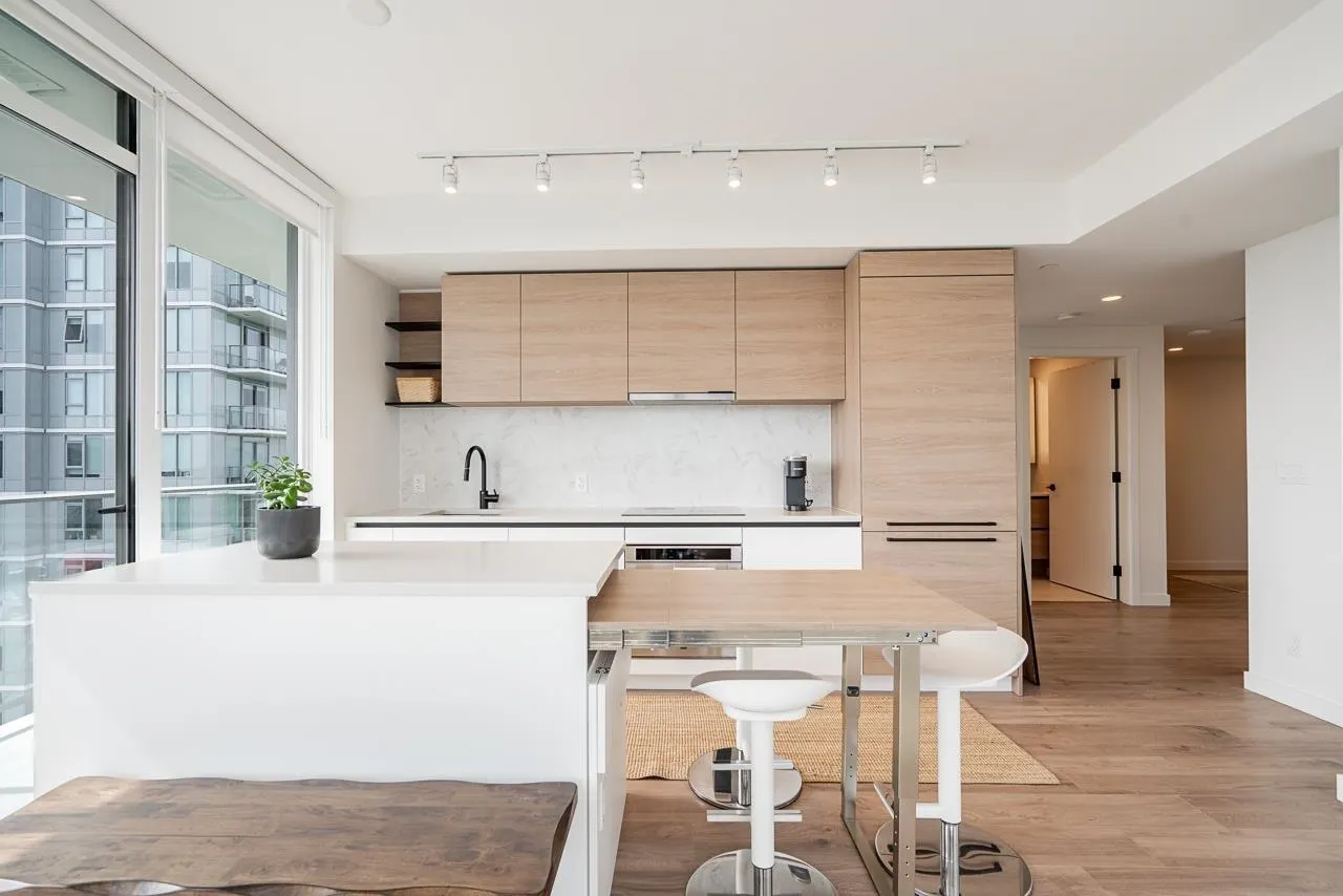 2508 13428 105 Avenue