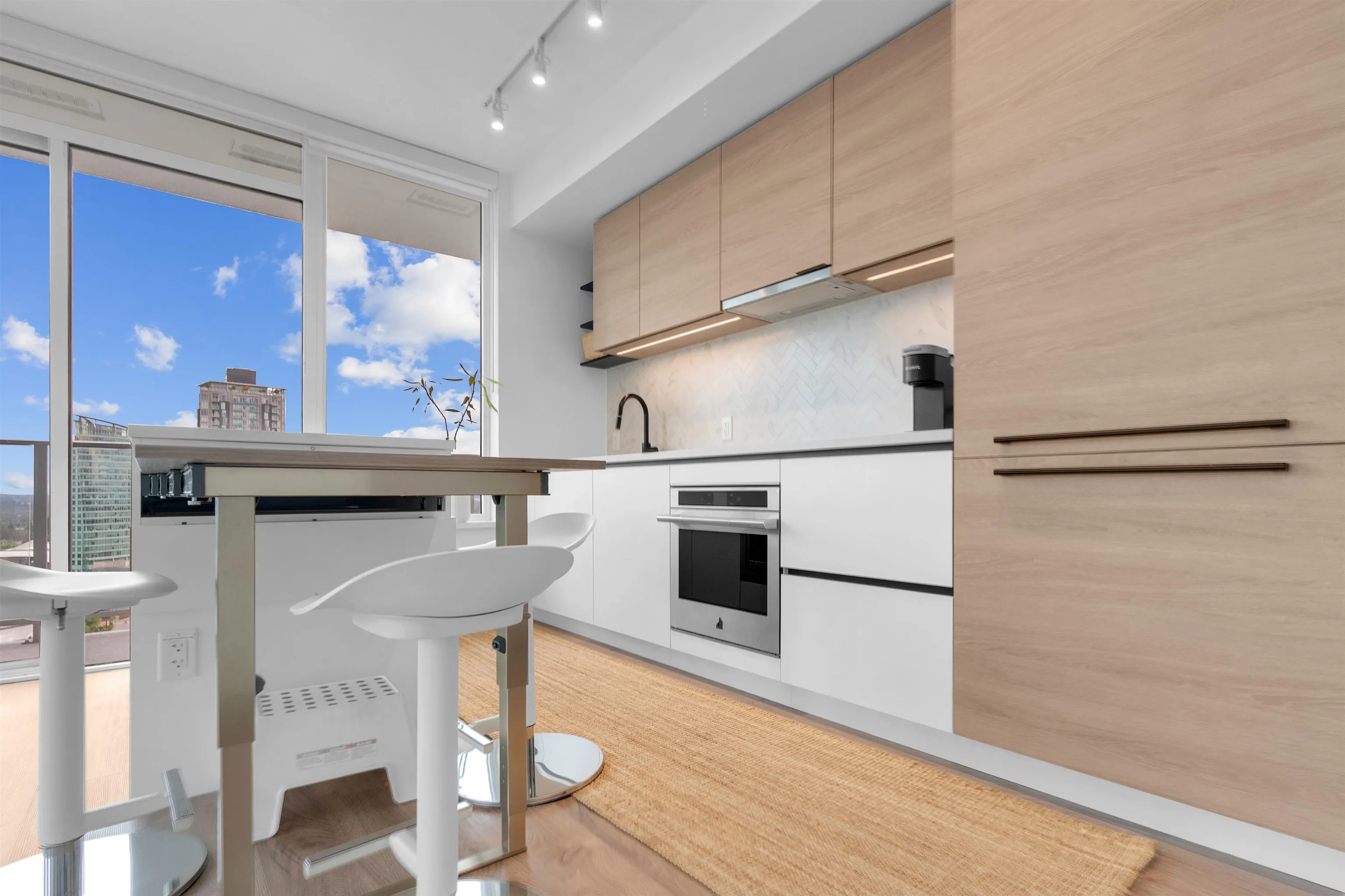 2508 13428 105 Avenue