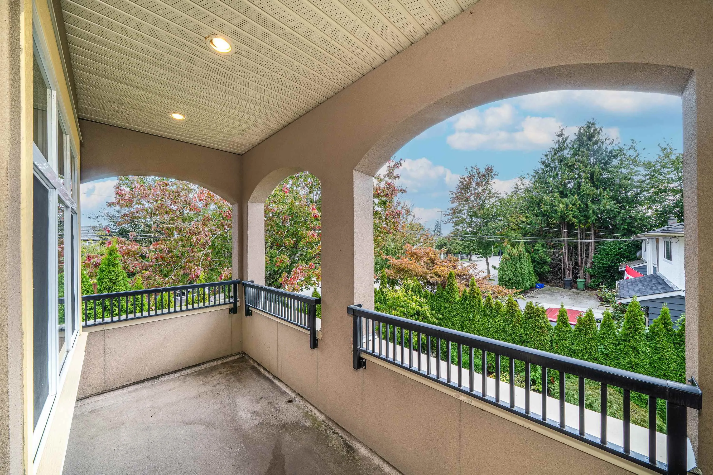 8360 Robinson Road
