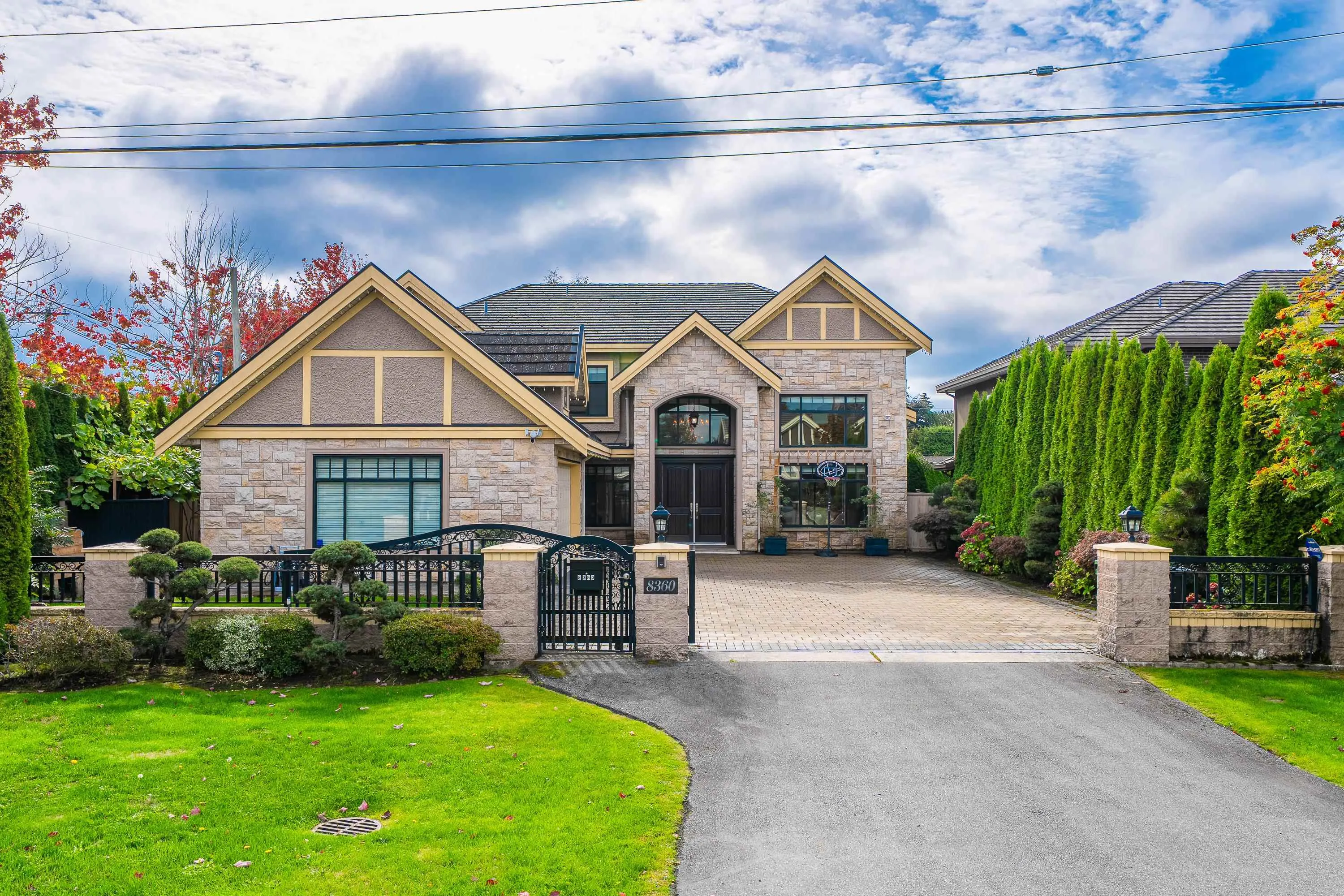 8360 Robinson Road