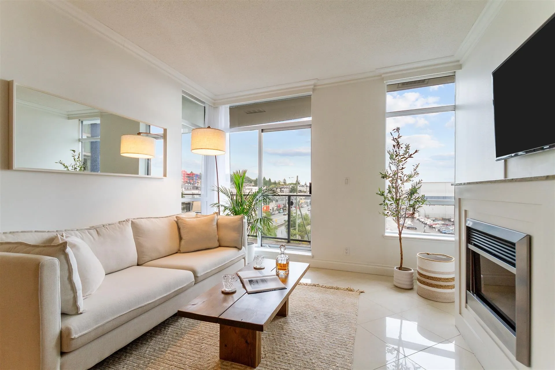 603 172 Victory Ship Way