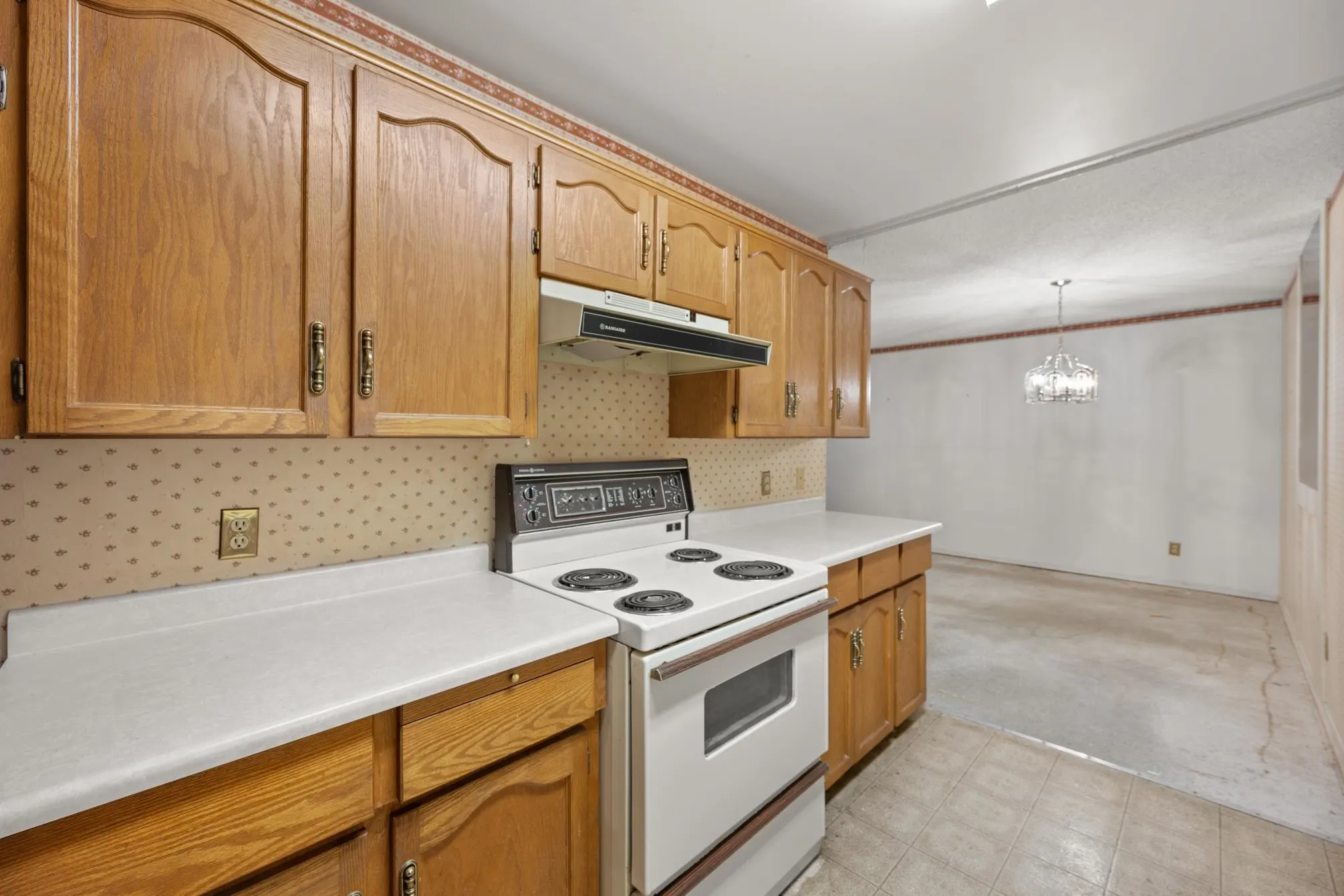 103 1473 Blackwood Street