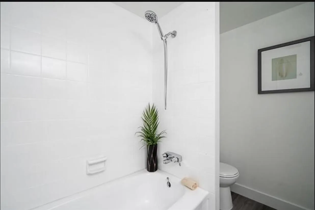 503 6455 Willingdon Avenue