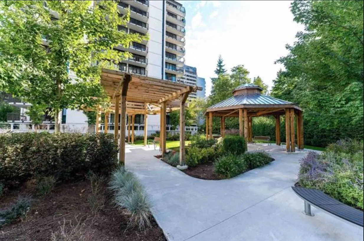 503 6455 Willingdon Avenue