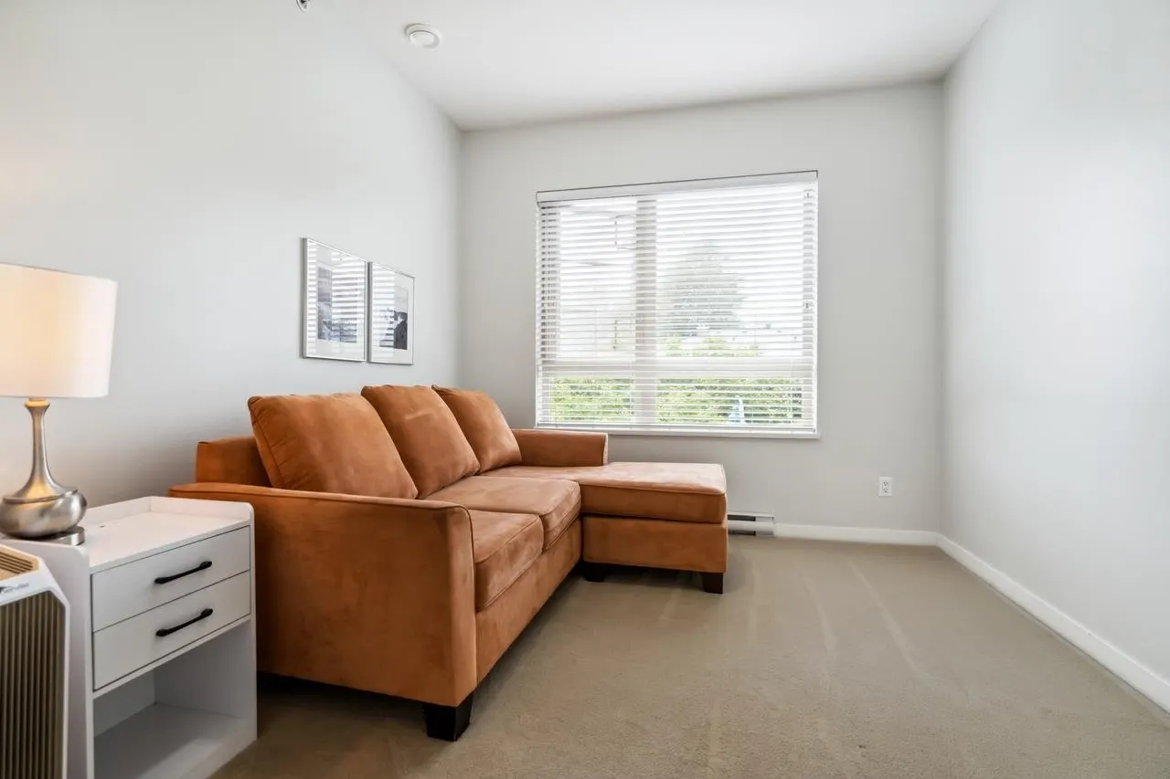 413 701 Klahanie Drive