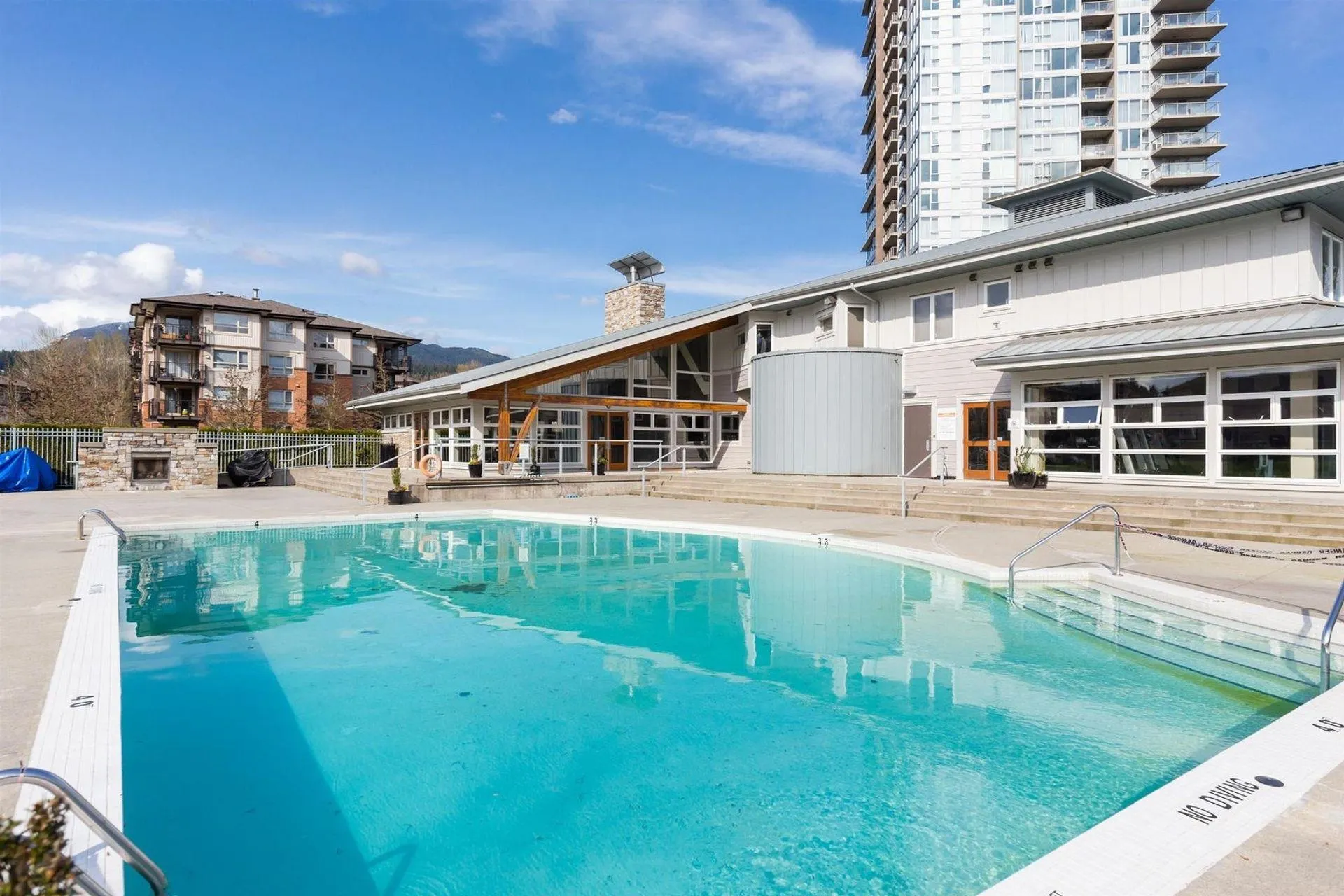 413 701 Klahanie Drive