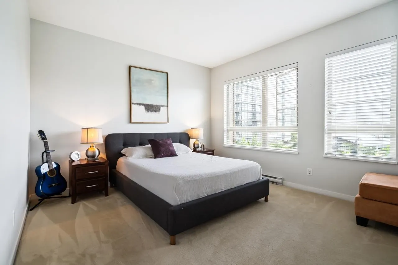 413 701 Klahanie Drive