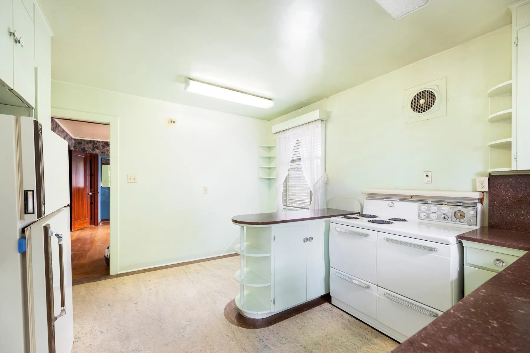 4275 Quesnel Drive