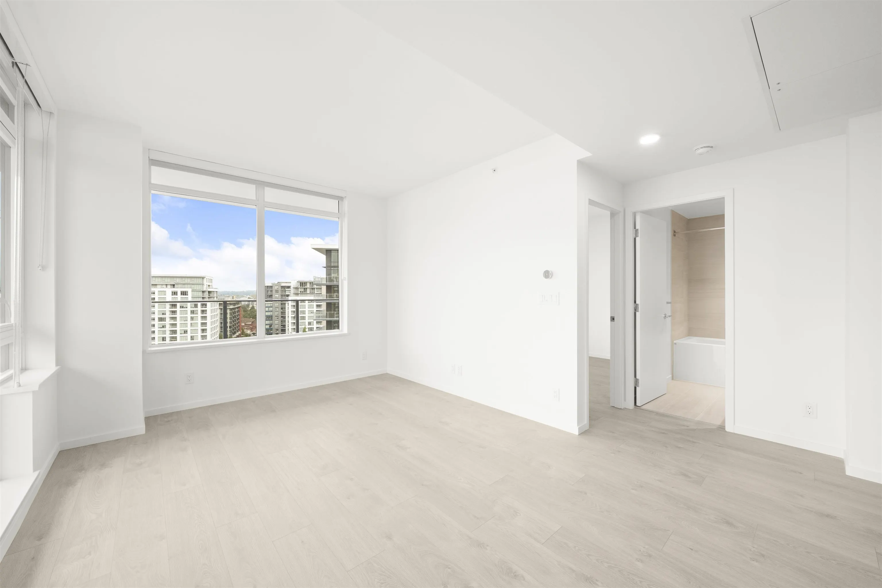 1201 6500 Minoru Boulevard