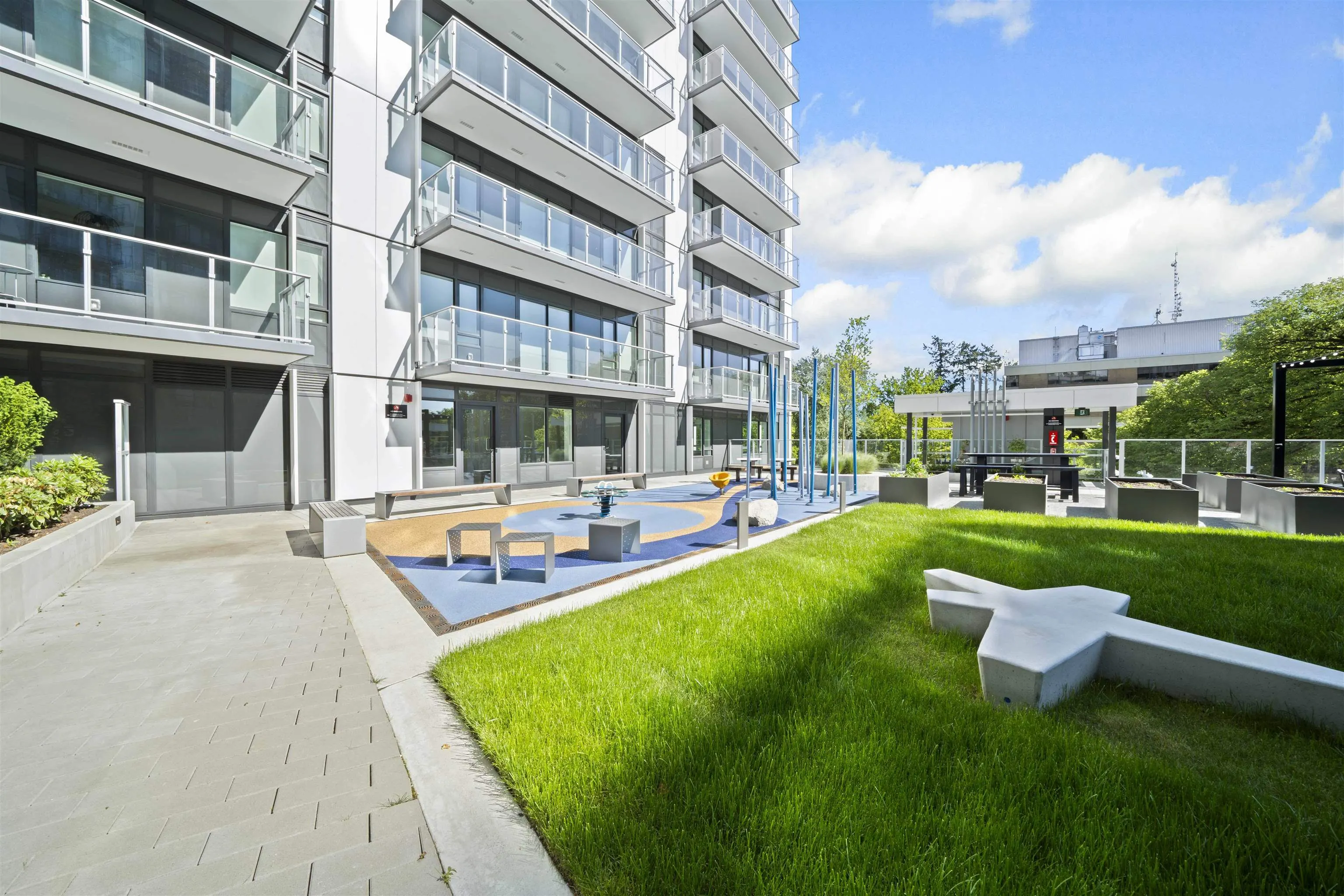 1201 6500 Minoru Boulevard