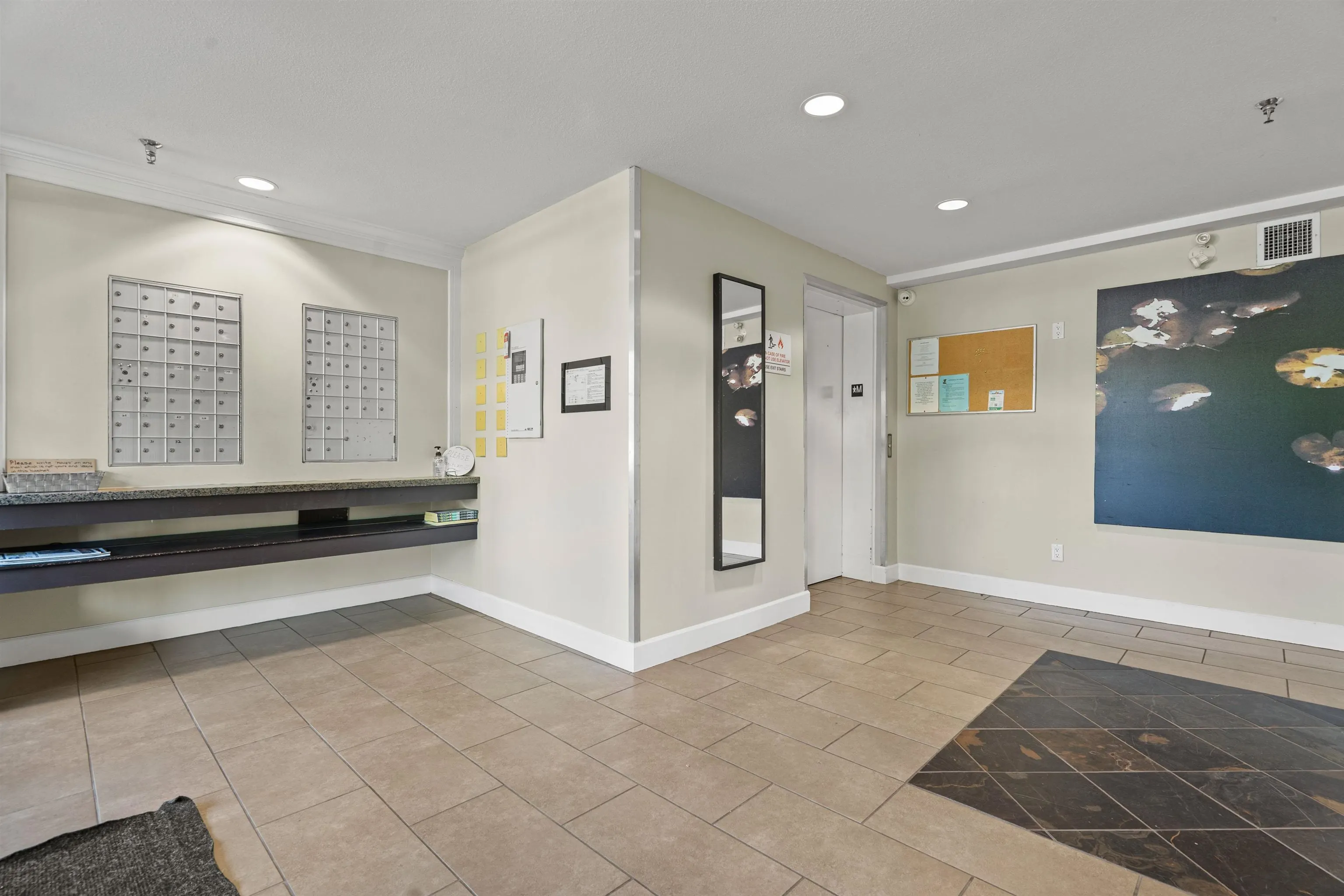 216 46262 First Avenue