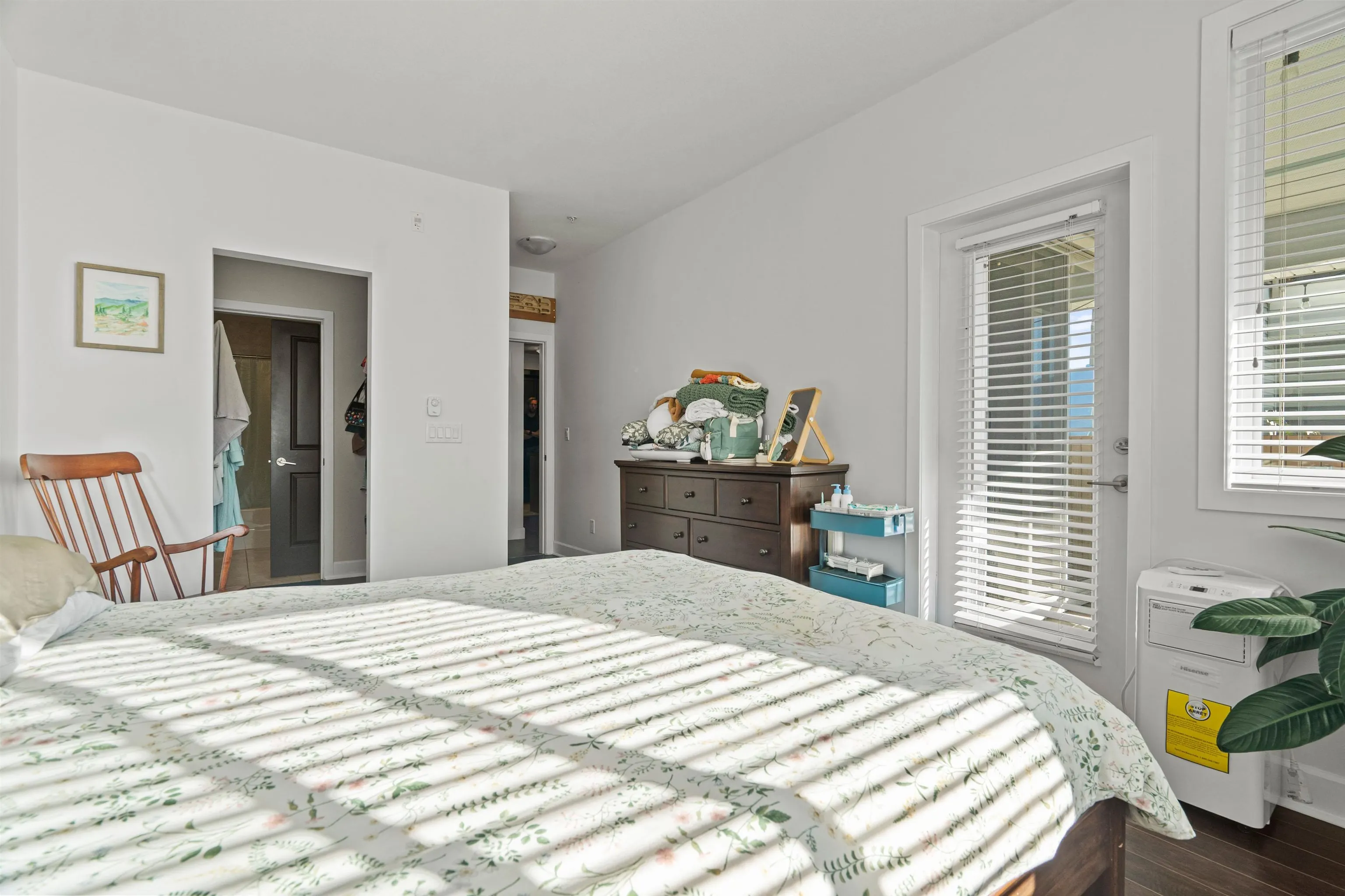 216 46262 First Avenue