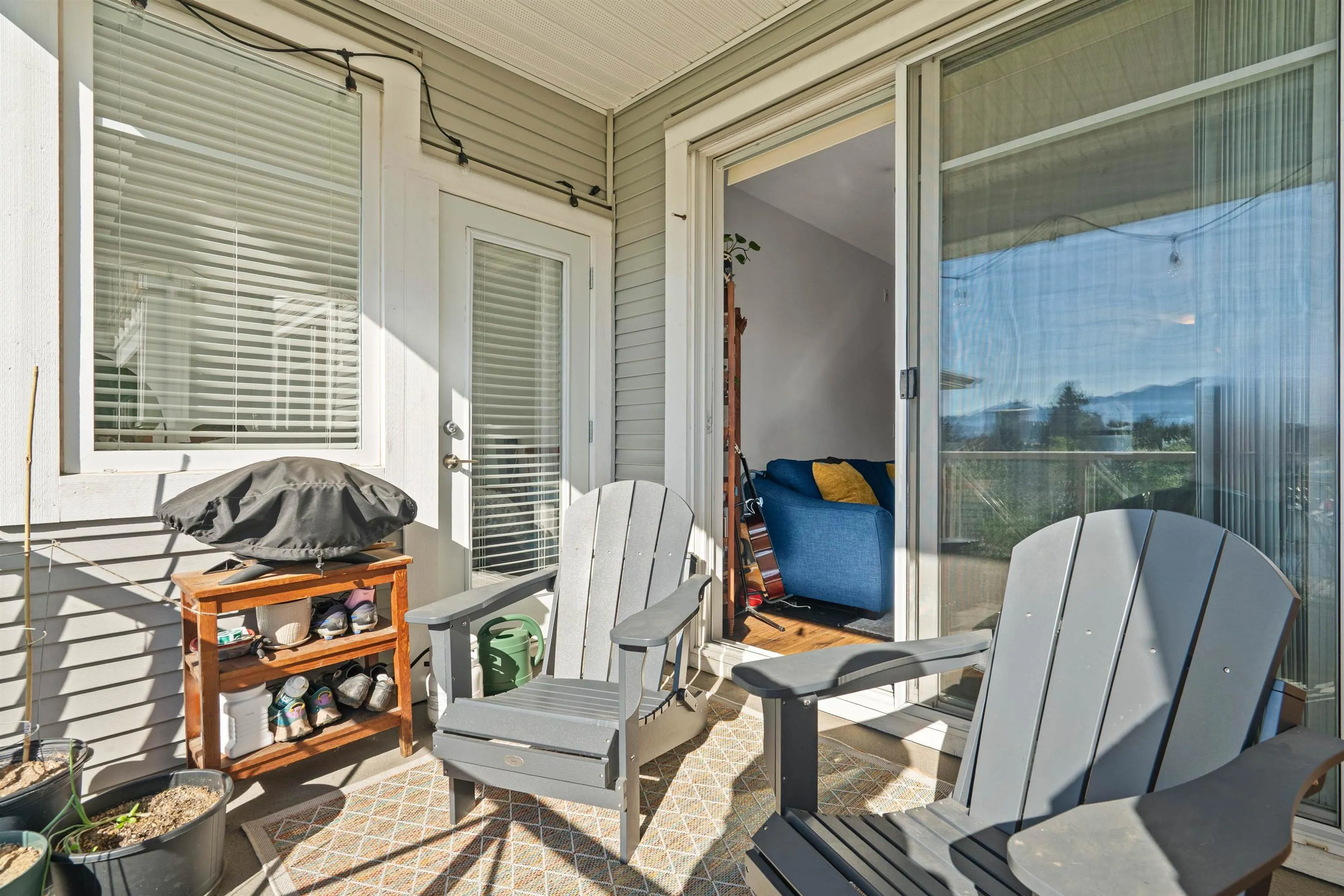 216 46262 First Avenue