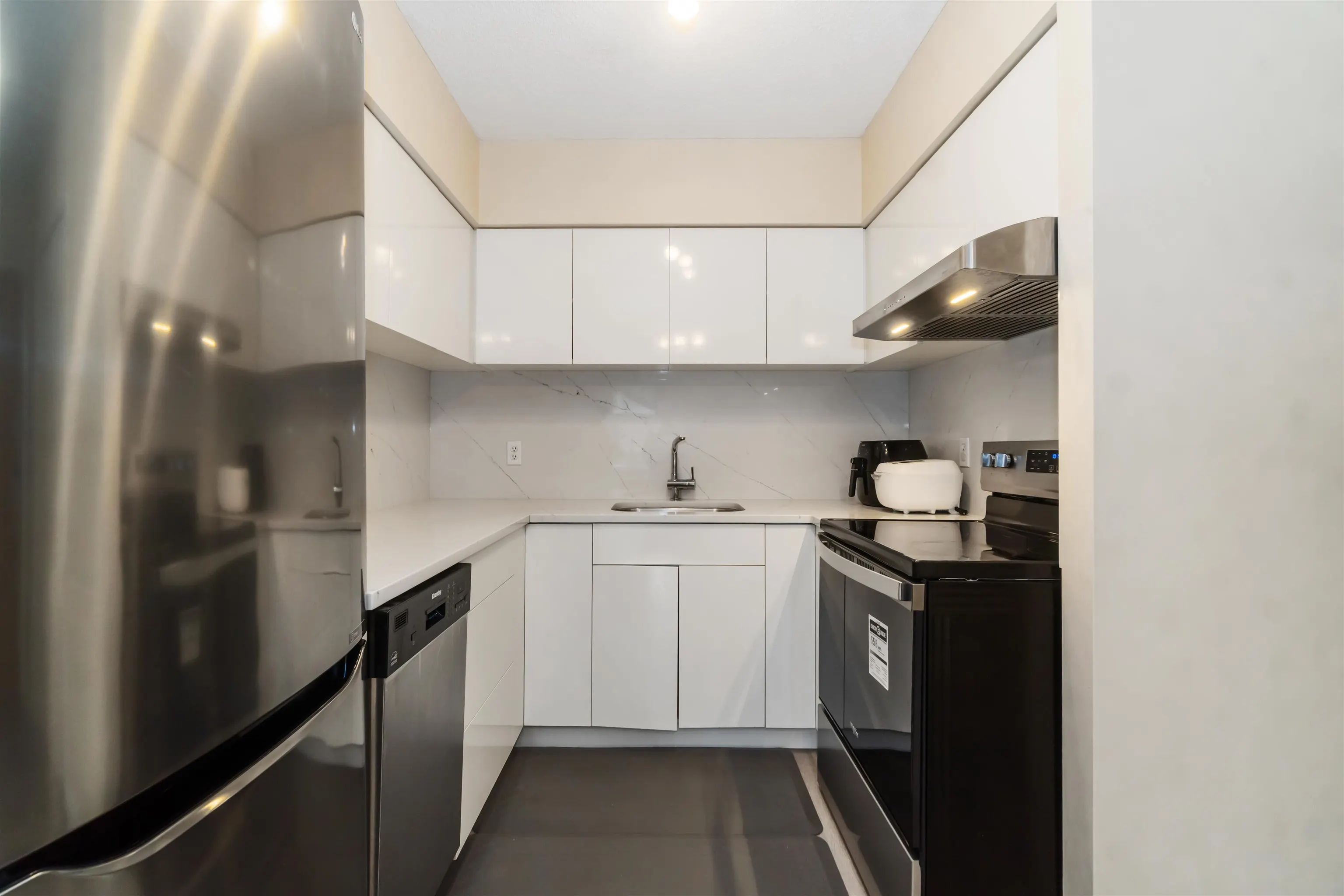 1307 5911 Alderbridge Way