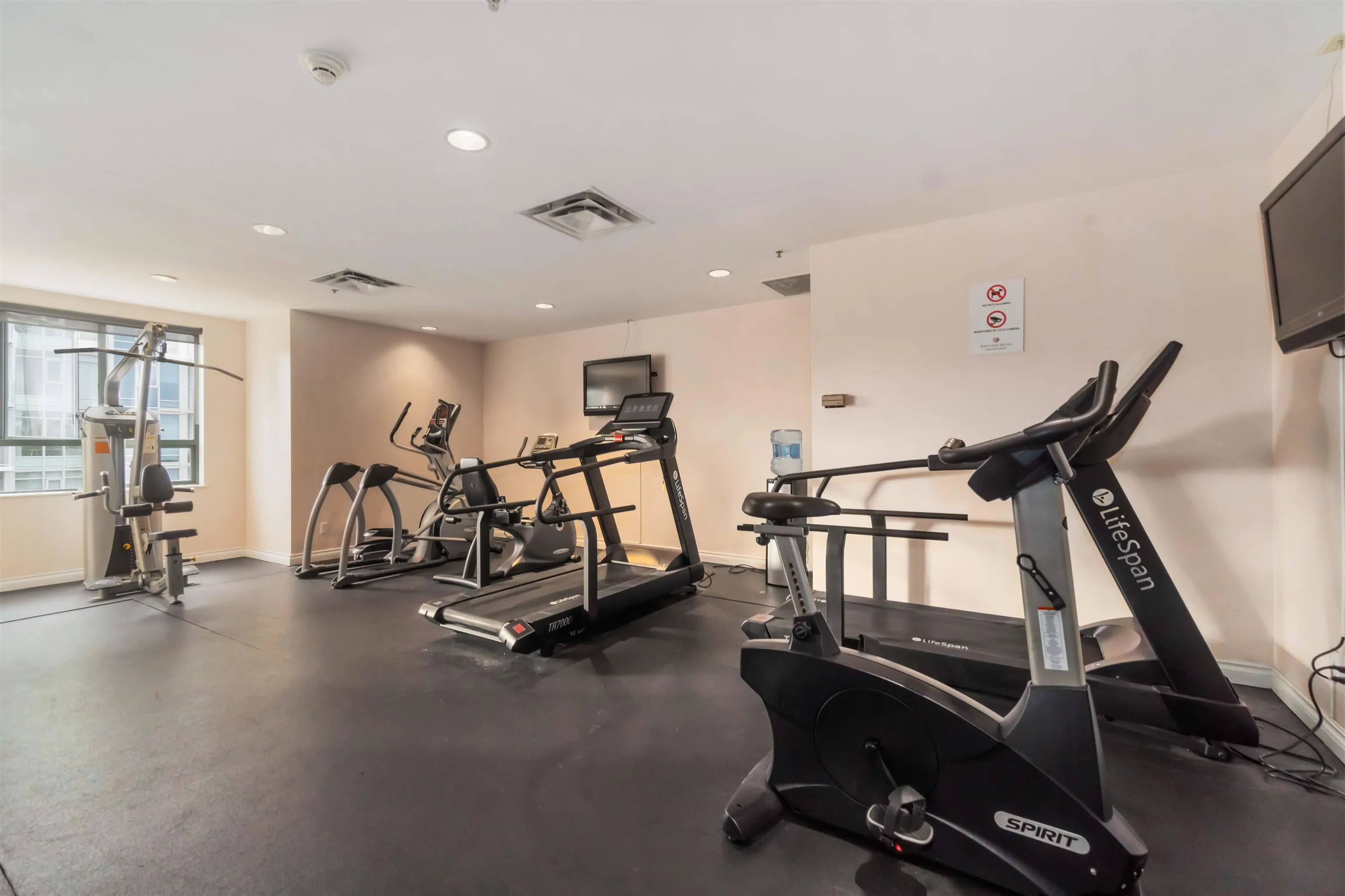 1307 5911 Alderbridge Way