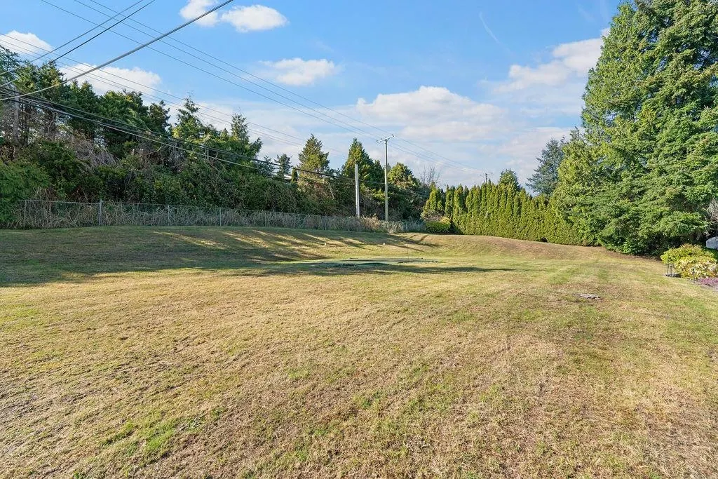 685 King Georges Way