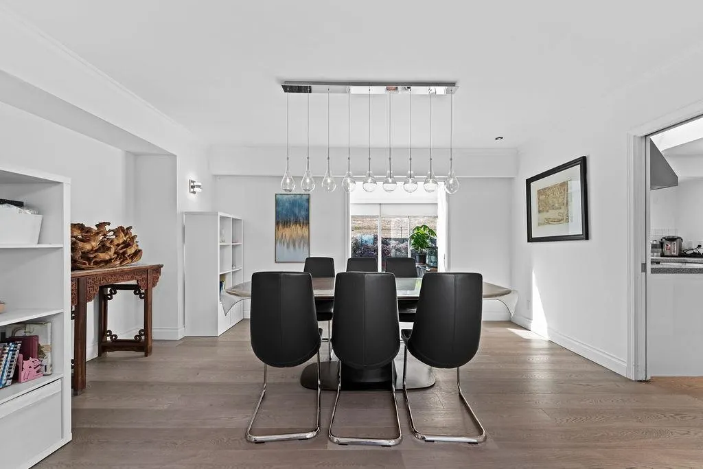 685 King Georges Way