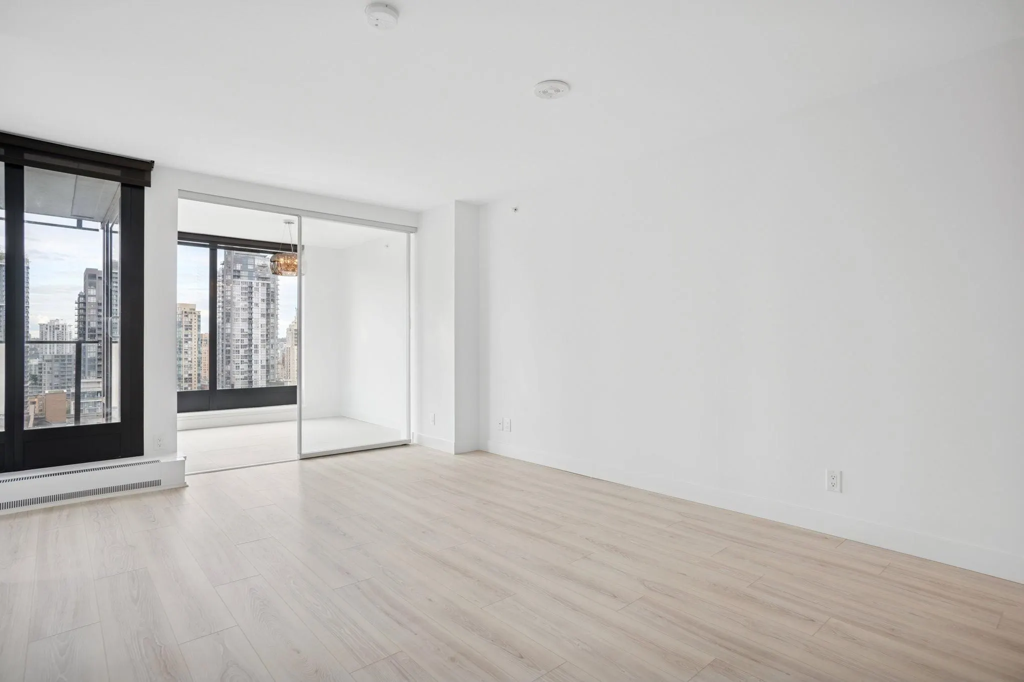 1502 1133 Hornby Street