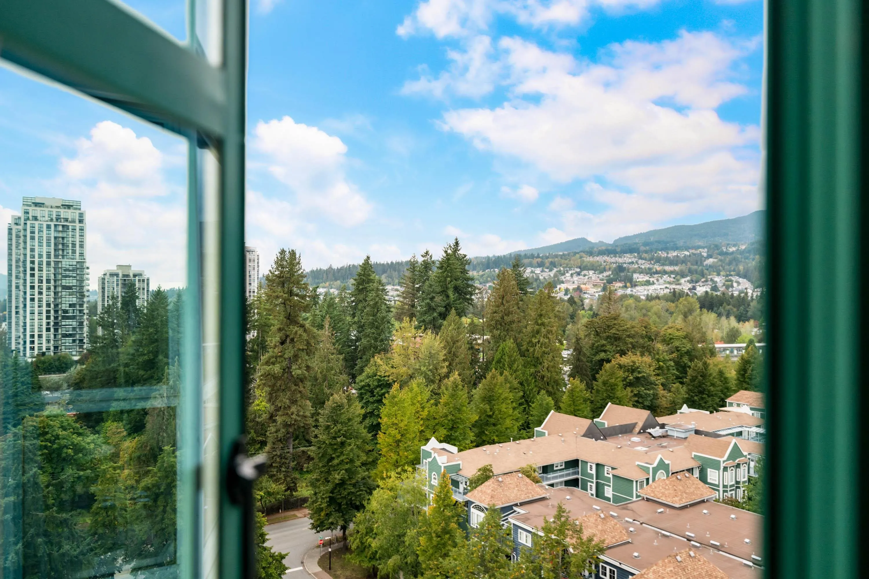 1303 3071 Glen Drive