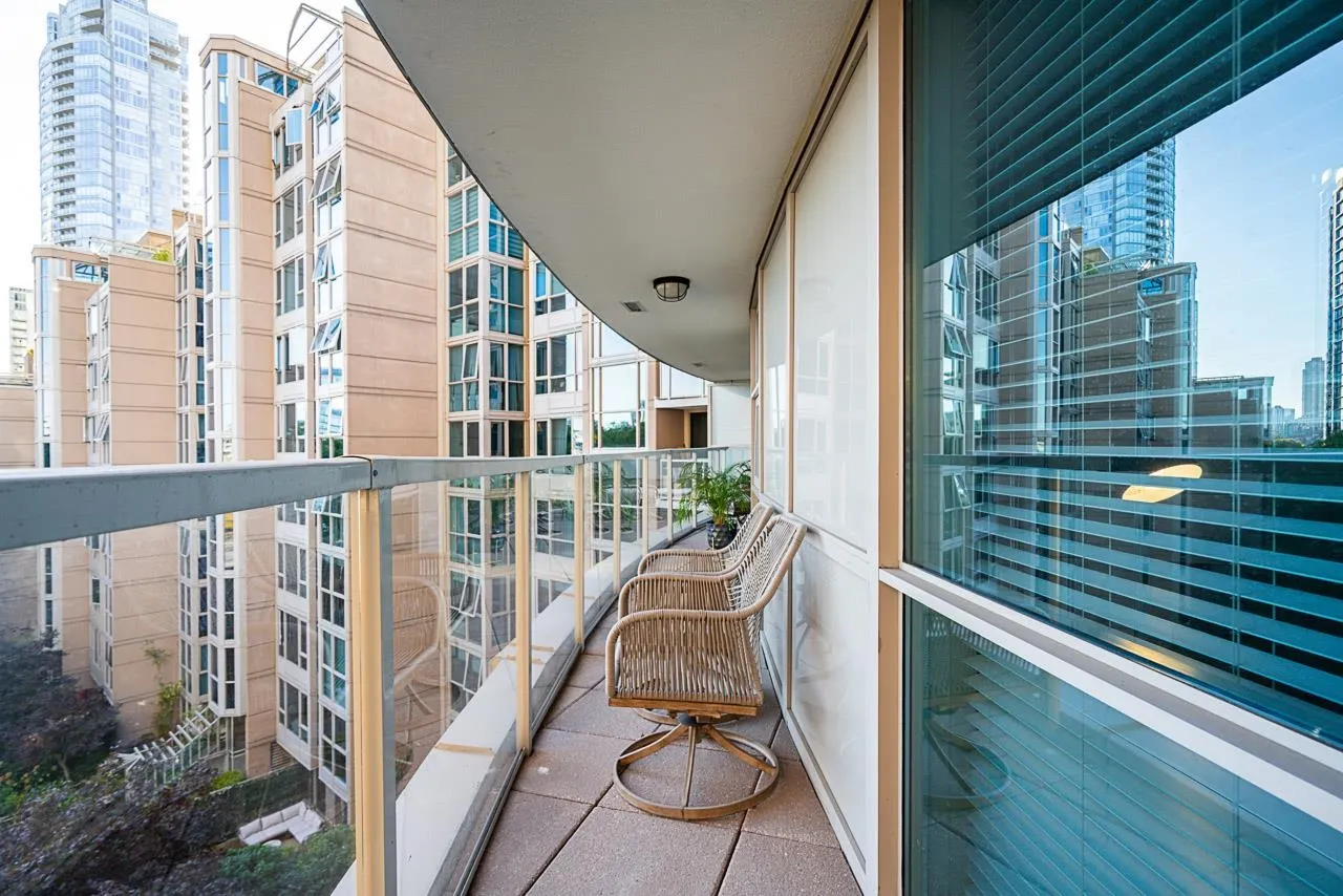 603 1318 Homer Street