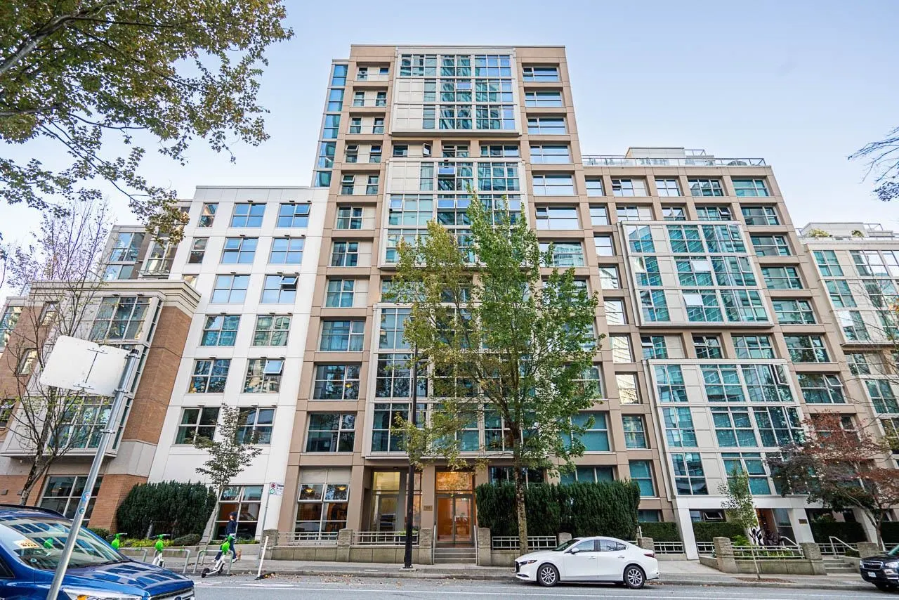 603 1318 Homer Street