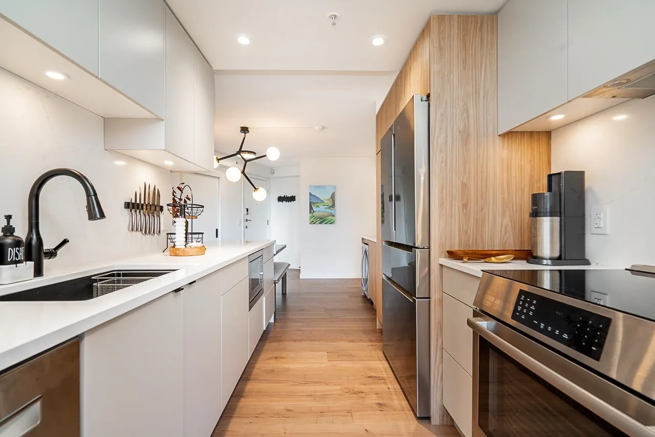 603 1318 Homer Street