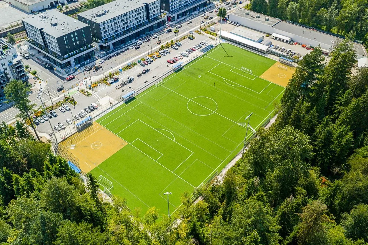 217 801 Klahanie Drive