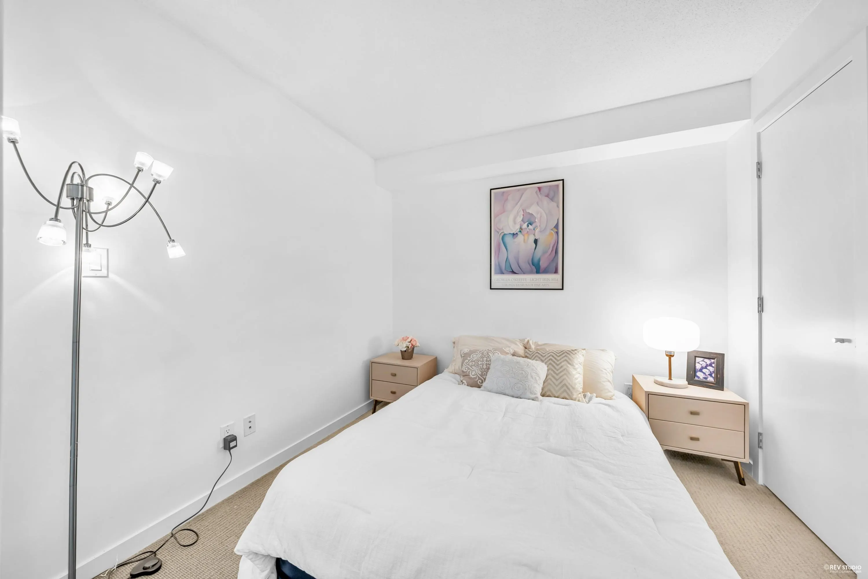 1210 833 Seymour Street