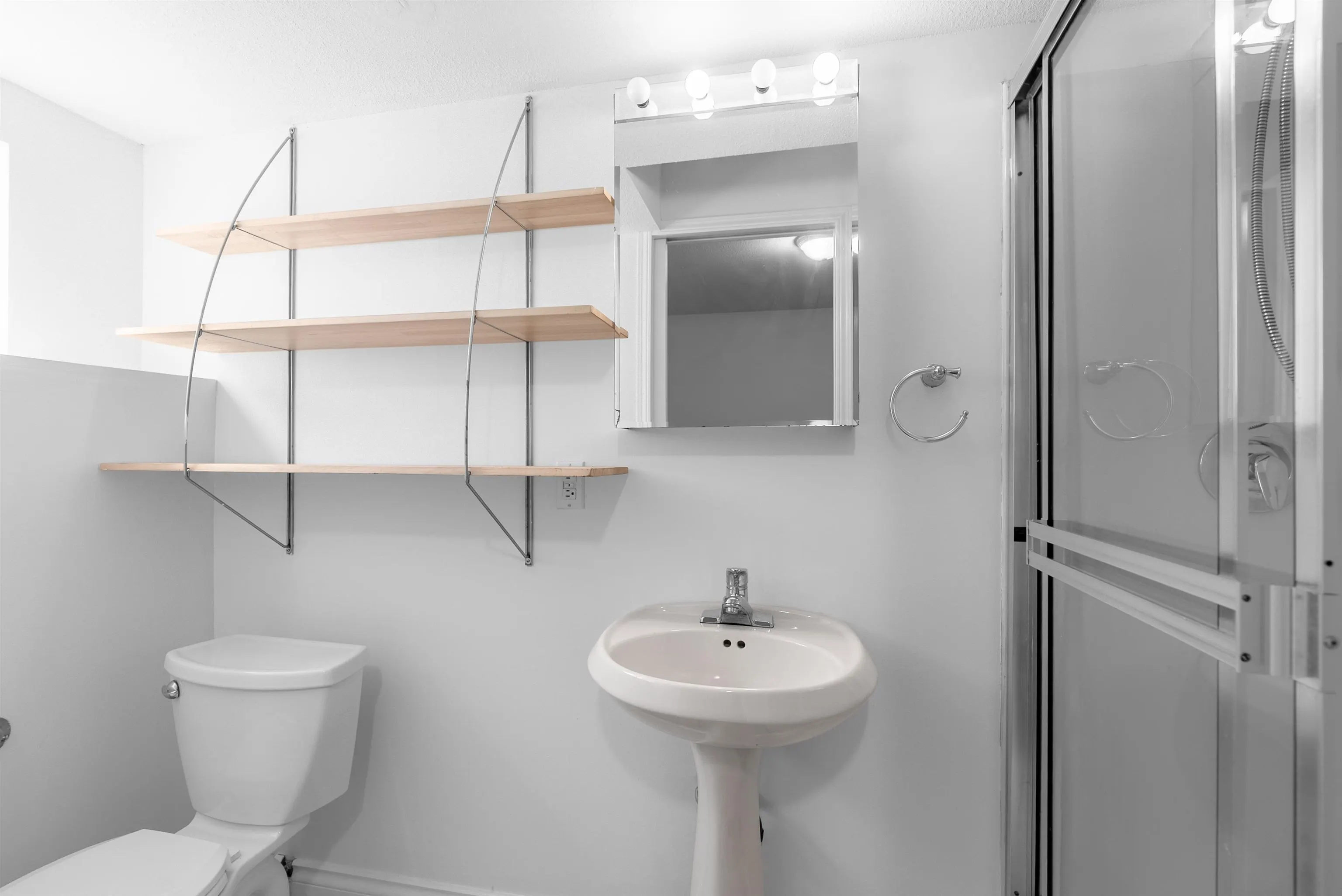 8063 Wiltshire Boulevard